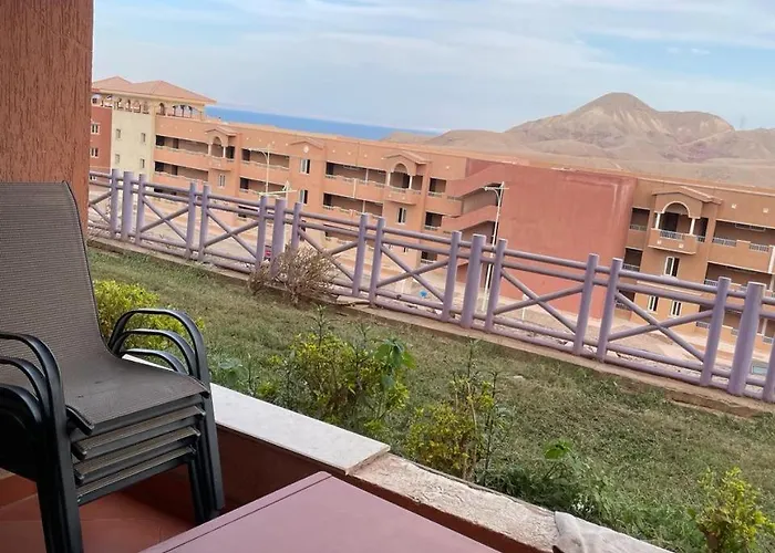 Alpesi faház Elegant 2br Porto Sokhna Family
